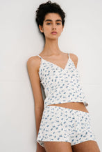 Carregar imagem no visualizador da galeria, Viola Shorts - Blue Flowers
