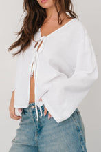Load image into Gallery viewer, Bow Top - White
