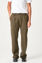 Charger l'image dans la galerie, Performance Pants Loose - Army Green
