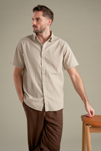 Load image into Gallery viewer, Short Sleeve Linen Shirt - Sand
