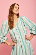 Cargar imagen en el visor de la galería, Vestido Fursa Midi - Simplemente verde
