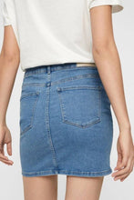 Load image into Gallery viewer, Hot Seven Skirt - Light Blue Denim
