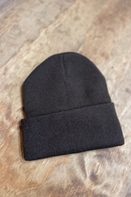 Carica l'immagine nel visualizzatore di Gallery, Classic beanie - Black
