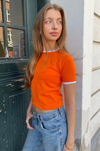 Afbeelding in Gallery-weergave laden, Rosa T-shirt - Orange
