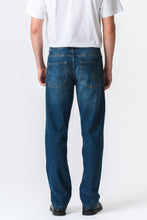 Load image into Gallery viewer, Relaxed Fit Jeans - Dark Blue Denim
