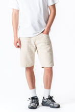 Carica l'immagine nel visualizzatore di Gallery, Philip Denim Shorts - Sand
