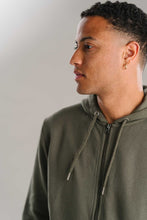 Charger l'image dans la galerie, Zip Hoodie - Army Green
