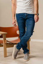 Afbeelding in Gallery-weergave laden, Het origineel Performance Jeans (slank) - Medium Blauwe denim
