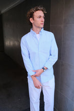 Charger l'image dans la galerie, The Original Performance Oxford Shirt - Light Blue/White

