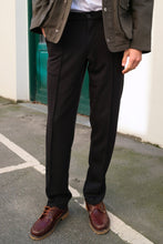 Cargar imagen en el visor de la galería, Performance Pants Loose Fit - Black
