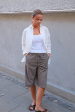 Charger l&#39;image dans la galerie, Aura Bermuda Shorts - Morel
