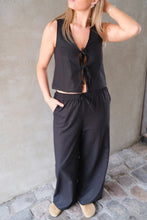 Carica l'immagine nel visualizzatore di Gallery, Linen Pants - Black
