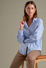 Charger l'image dans la galerie, Tutta LO L/S Shirt - Cornflower Blue
