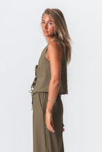 Carica l'immagine nel visualizzatore di Gallery, Linen Vest - Green
