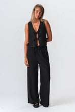 Afbeelding in Gallery-weergave laden, Linen Vest - Black
