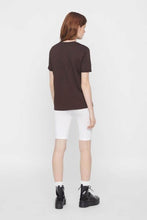 Charger l&#39;image dans la galerie, Shorts midi londoniens - blanc
