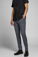 Cargar imagen en el visor de la galería, Marco Phil Pants - Dark Grey a cuadros

