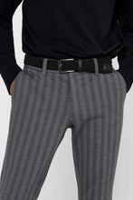 Charger l&#39;image dans la galerie, Mark Pants Stripy - Gris clair
