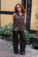 Carica l'immagine nel visualizzatore di Gallery, Mio Linen Top - Brown
