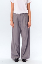 Load image into Gallery viewer, Nadia Pants - Light Grey
