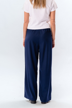Carica l'immagine nel visualizzatore di Gallery, Nadia Pants - Navy
