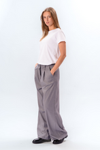 Load image into Gallery viewer, Nadia Pants - Light Grey

