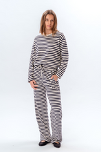 Carica l'immagine nel visualizzatore di Gallery, Stripped Pants - Blue
