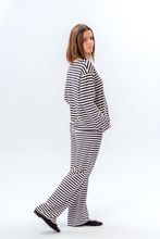Carica l'immagine nel visualizzatore di Gallery, Stripped Pants - Blue
