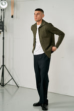 Cargar imagen en el visor de la galería, Performance Overshirt - Olive
