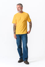 Carica l&#39;immagine nel visualizzatore di Gallery, T -shirt oversize - giallo
