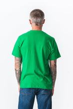 Cargar imagen en el visor de la galería, Camiseta de gran tamaño - Spring Green
