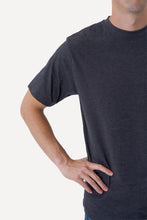 Carica l'immagine nel visualizzatore di Gallery, T -shirt oversize - grigio scuro

