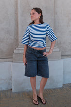 Load image into Gallery viewer, Pataya T-shirt - Blue/White
