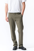 Charger l'image dans la galerie, The Original Performance Pants (Regular) - Olive
