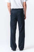 Load image into Gallery viewer, Performance Pants Wide Fit - Navy
