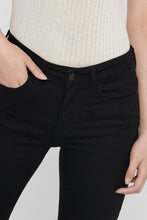 Carica l'immagine nel visualizzatore di Gallery, Performance Jeans - Black (Mid -Waist)
