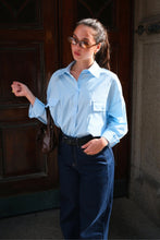 Carica l&#39;immagine nel visualizzatore di Gallery, Clara Oversized Shirt - Light Blue
