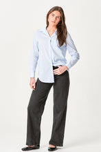 Load image into Gallery viewer, Sophia Shirt - Light blue

