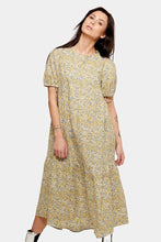 Charger l&#39;image dans la galerie, Robe longue Sovie - floral bleu et jaune
