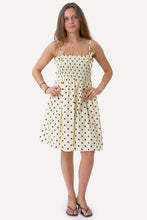 Carregar imagem no visualizador da galeria, Sophia Dress - Yellow
