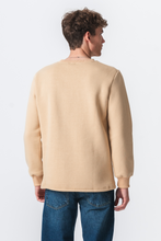 Charger l'image dans la galerie, Pocket Sweatshirt Regular Fit - Beige
