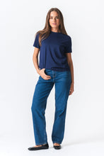 Load image into Gallery viewer, Leah Loose T-shirt - Dark Navy
