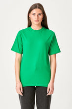 Carica l'immagine nel visualizzatore di Gallery, T -shirt oversize - verde
