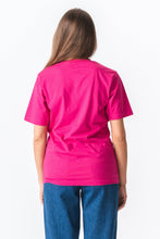 Carica l'immagine nel visualizzatore di Gallery, T -shirt oversize - Pink
