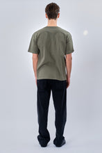 Charger l'image dans la galerie, Boxy T-shirt - Olive
