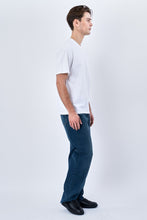 Load image into Gallery viewer, Boxy T-shirt - White
