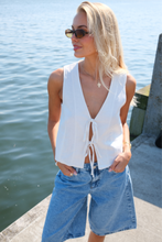 Load image into Gallery viewer, Linen Vest - Off White
