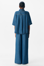 Carica l'immagine nel visualizzatore di Gallery, Frame 2/4 Denim Top - Dark Blue Denim Rinse wash
