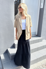 Carica l'immagine nel visualizzatore di Gallery, Sikka Maxi Skirt - Black
