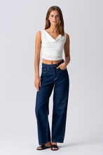 Cargar imagen en el visor de la galería, Elisa Waterfall Top - White
